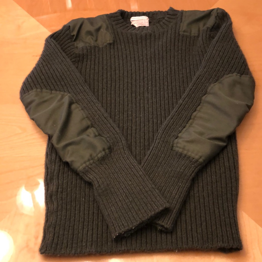 Sweater, 100% Wool. Color:olive green. Size small.